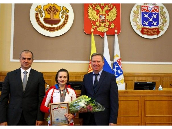 Два "серебра" и "бронзу" завоевали чебоксарские спортсменки на первенстве Европы по тяжелой атлетике