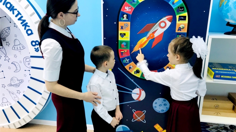 Воспитанники столичных детских садов отмечают День космонавтики
