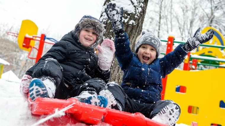 В новогодние каникулы чебоксарские школы приглашают ребят к активному зимнему отдыху