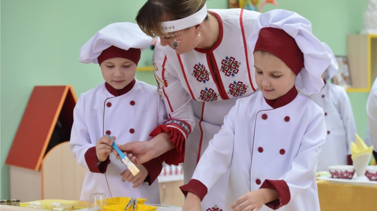 Здоровые дети - здоровое будущее: воспитанники детских садов приобщаются к чувашской культуре