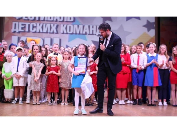 Чебоксарская команда «Дети индиго» сыграла во второй полуфинальной игре всероссийской юниор-лиги КВН