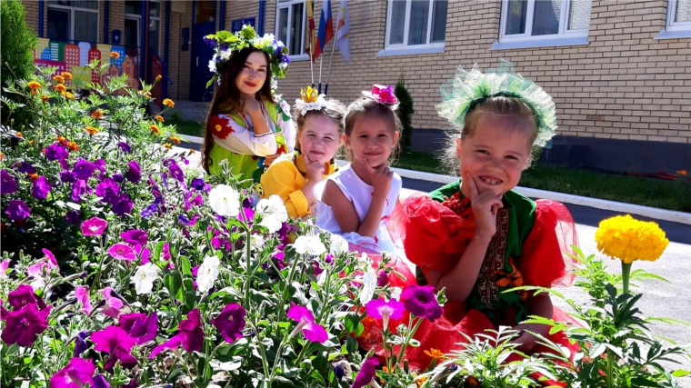 В дежурных группах детских садов столицы продолжаются интересные летние оздоровительные и досуговые мероприятия