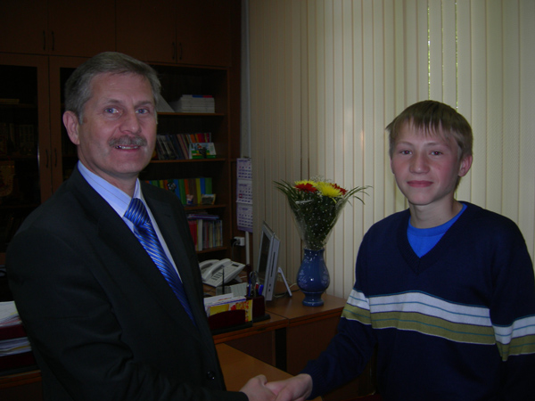 Начальник управления образования С.В. Кудряшов принял участие в социальном проекте «Наш общий день рождения»