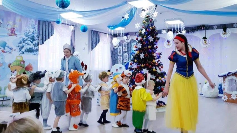 В детских садах города Чебоксары стартовали новогодние утренники