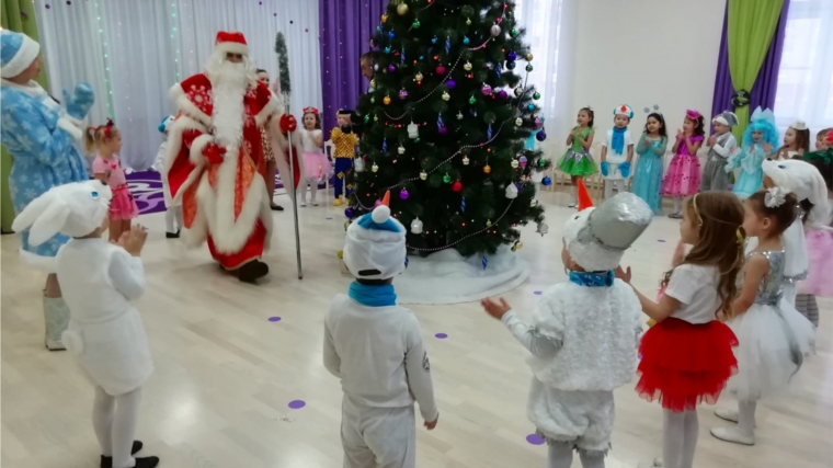 В детских садах г. Чебоксары продолжаются новогодние утренники